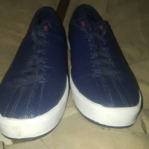 Men's sneakers